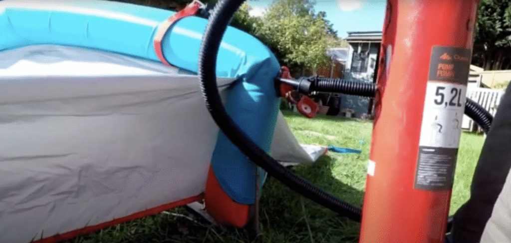 Decathlon 4.1 airbeam tent manual pump